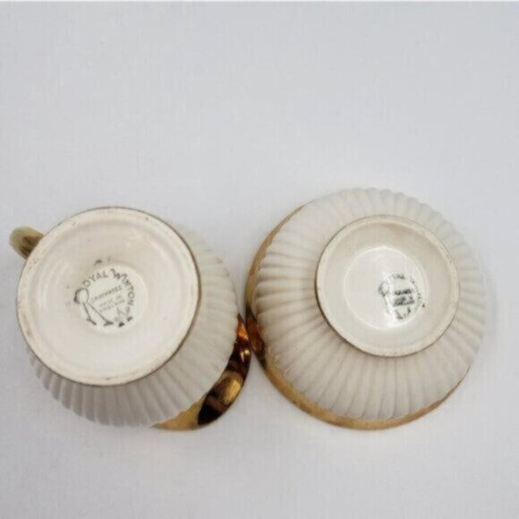 Vintage Royal Winton Grimwades Sugar Bowl & Creamer White Ribbed Golden Trim - Picture 10 of 16